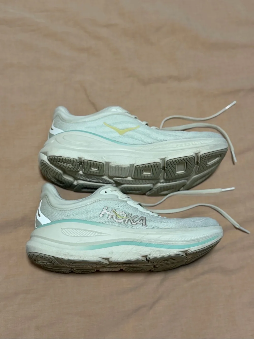 Hoka Women's White and Mint Bondi 9 Running shoes